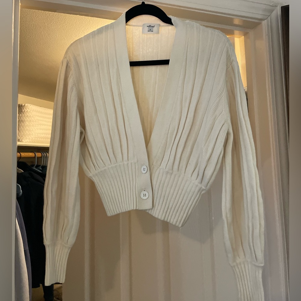 Aritzia Wilfred Plunge Front Cardigan
